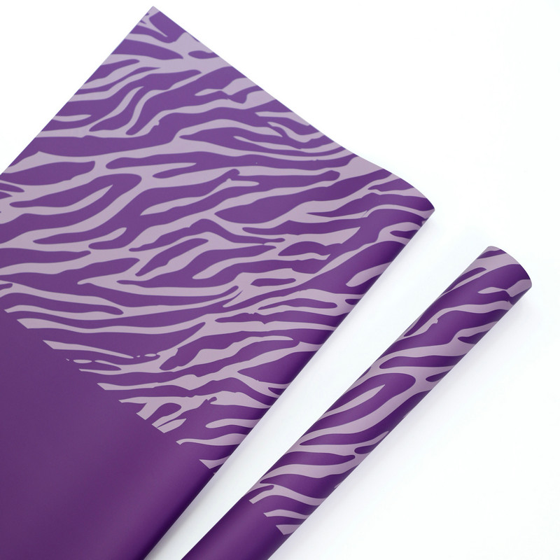 Zebra mintás hatszínű virágos csomagolópapír